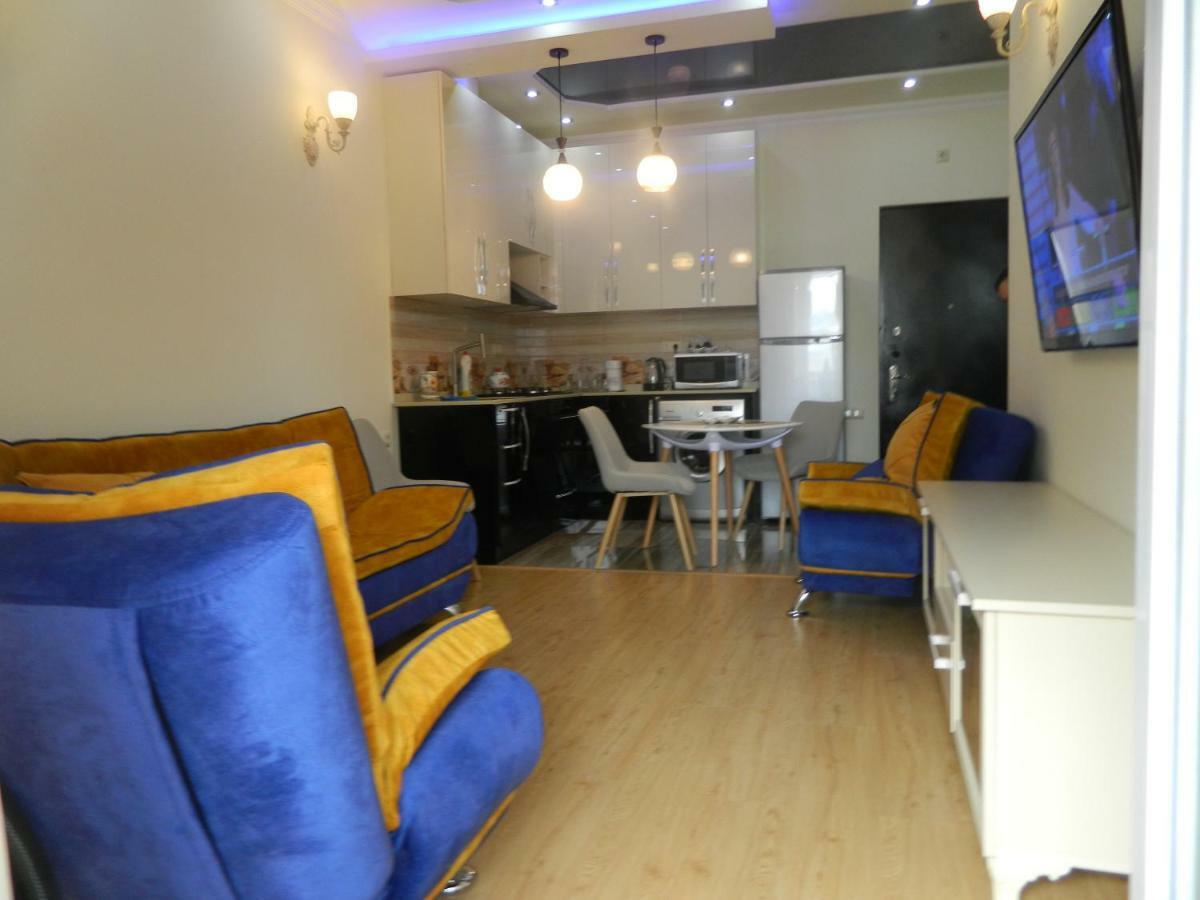 Chemi Saxli Apartment Batumi Exterior foto
